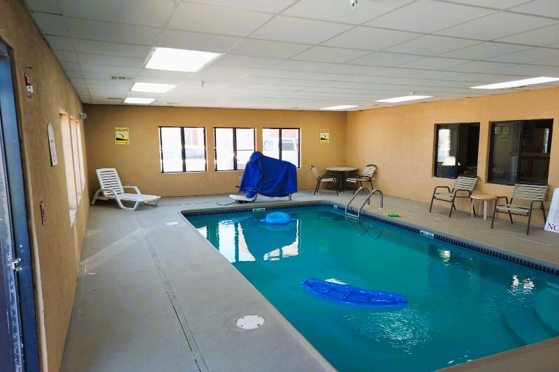 McPherson Inn, I-135