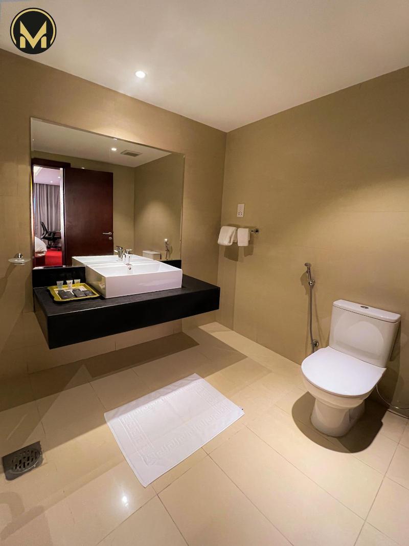 Muscat Express Hotel image