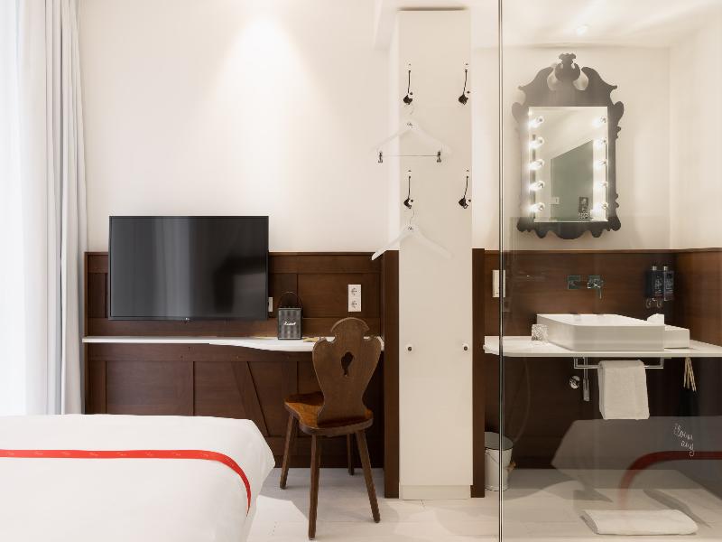 Ruby Rosi Hotel Munich by IHG image