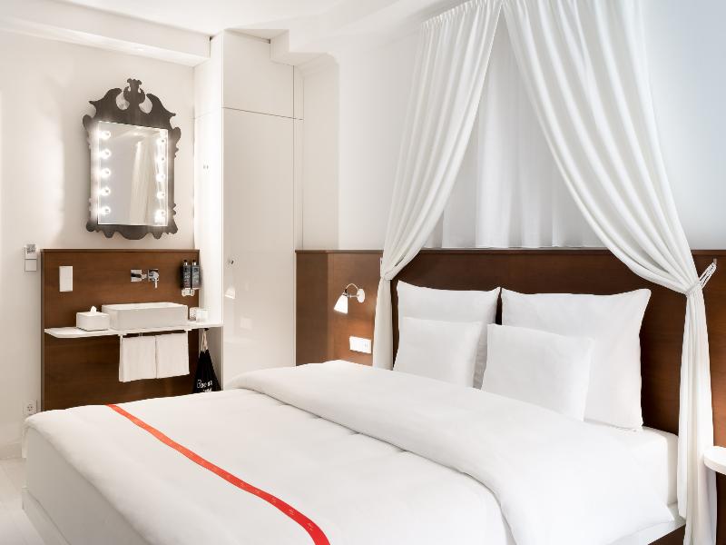 Ruby Rosi Hotel Munich by IHG image