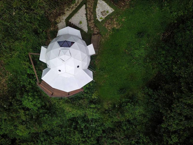 TREKKER GLAMPING image