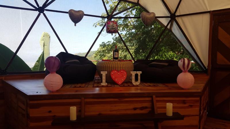 TREKKER GLAMPING image