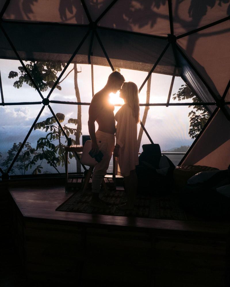 TREKKER GLAMPING image