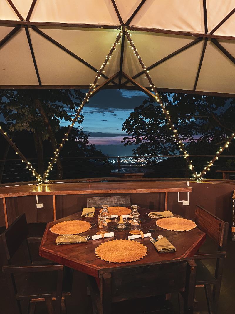 TREKKER GLAMPING image