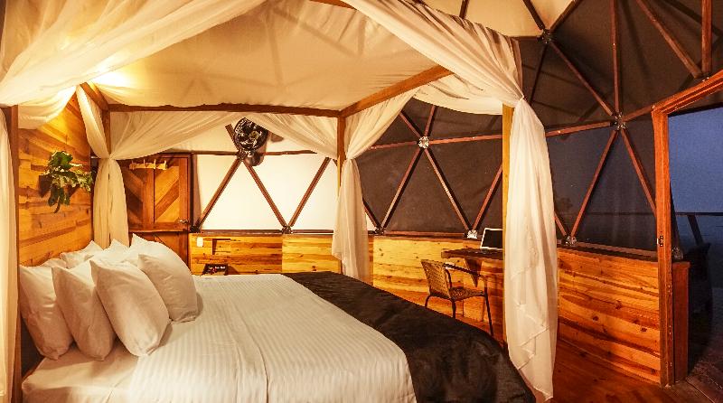 TREKKER GLAMPING image