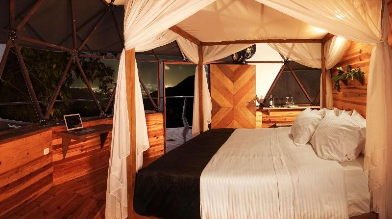TREKKER GLAMPING image