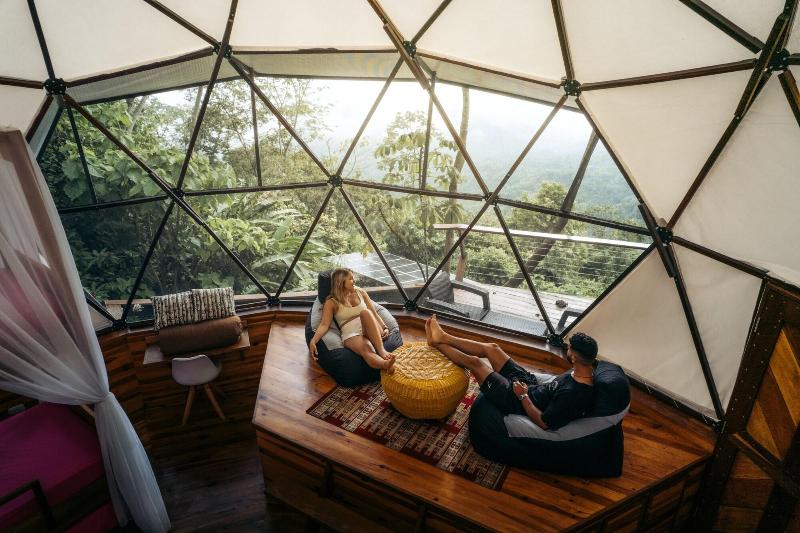 TREKKER GLAMPING image