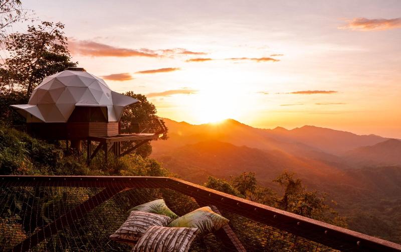 TREKKER GLAMPING image