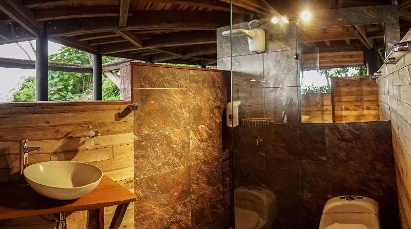 TREKKER GLAMPING image