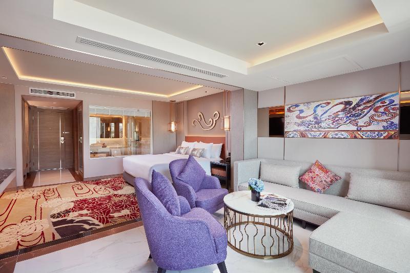 Valia Bangkok Sukhumvit 24 By Kingston Hotels image