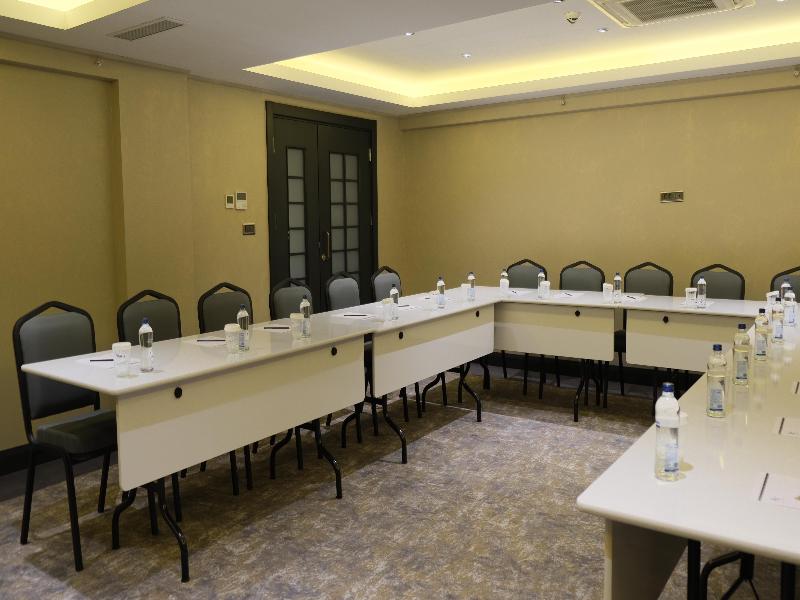 Nova Vista Deluxe & Suites Eskisehir image