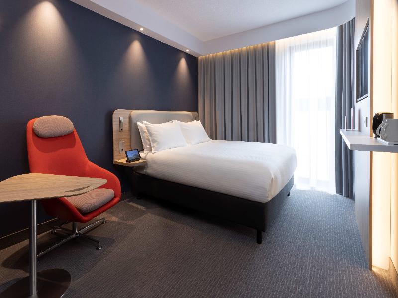 Holiday Inn Express & Suites Deventer image