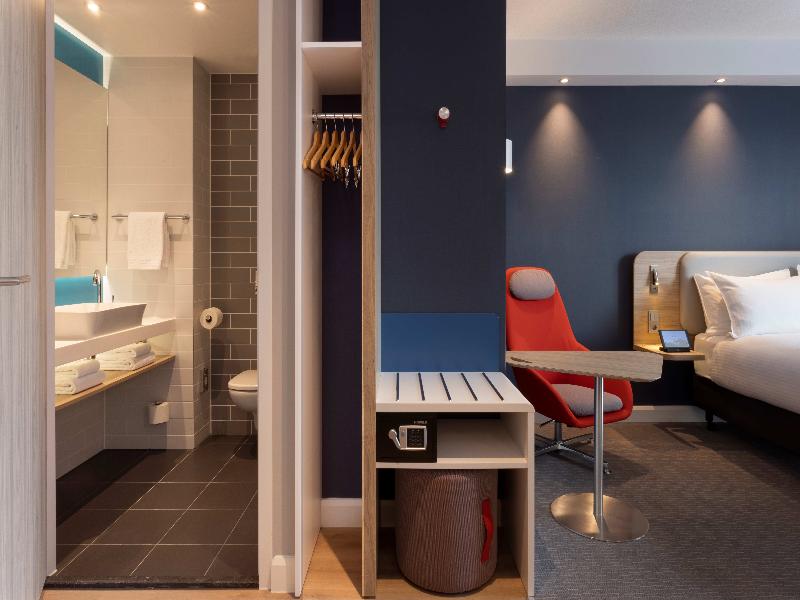 Holiday Inn Express & Suites Deventer image