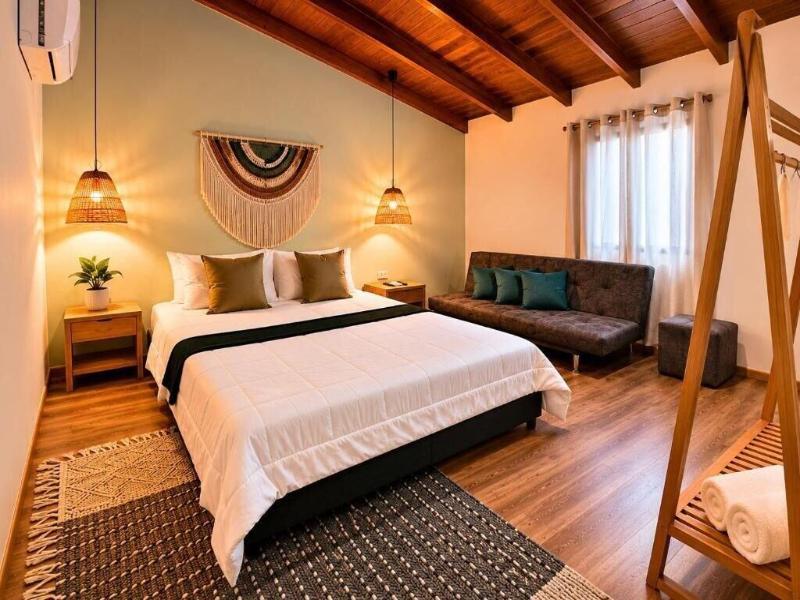 luum guest house image