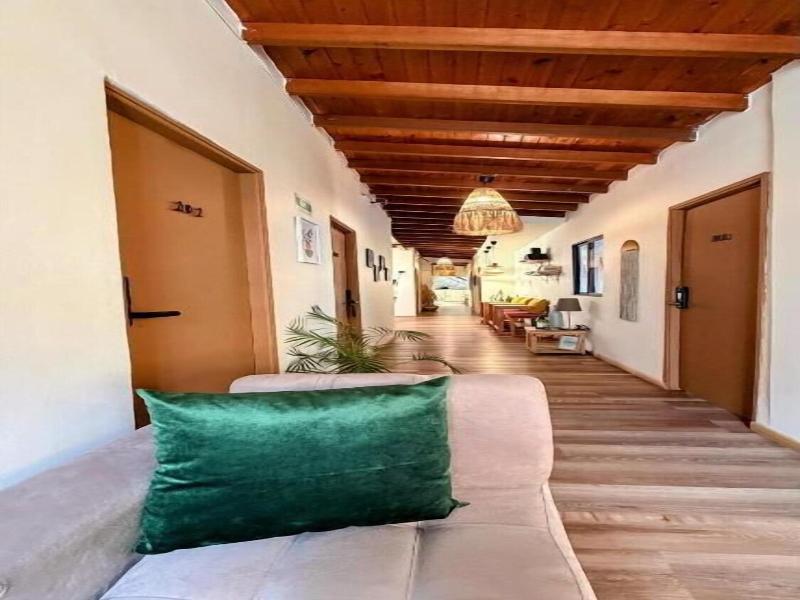 luum guest house image