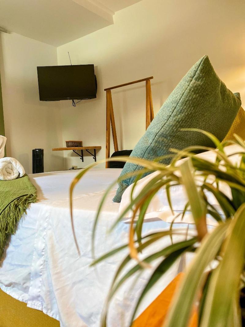 luum guest house image