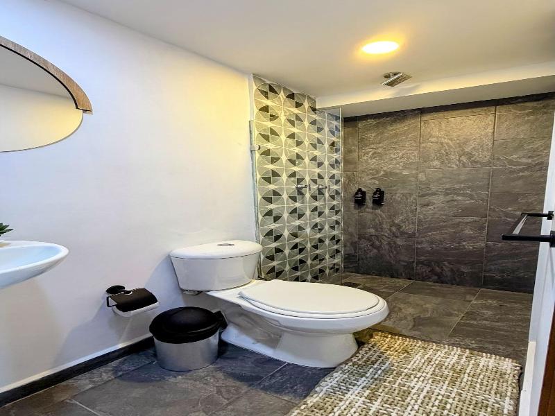 luum guest house image