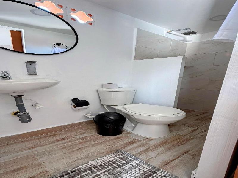 luum guest house image
