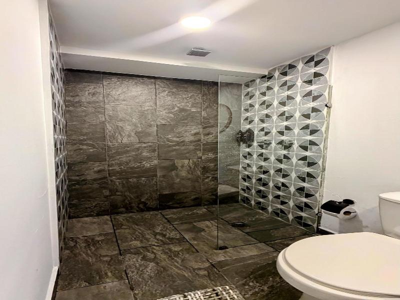 luum guest house image