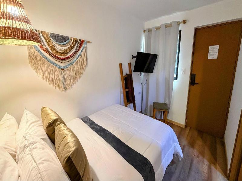 luum guest house image