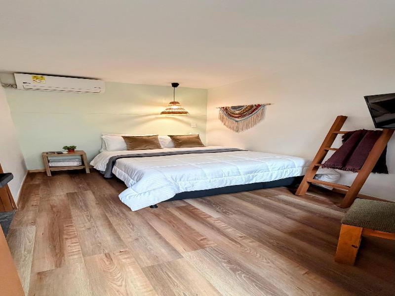 luum guest house image