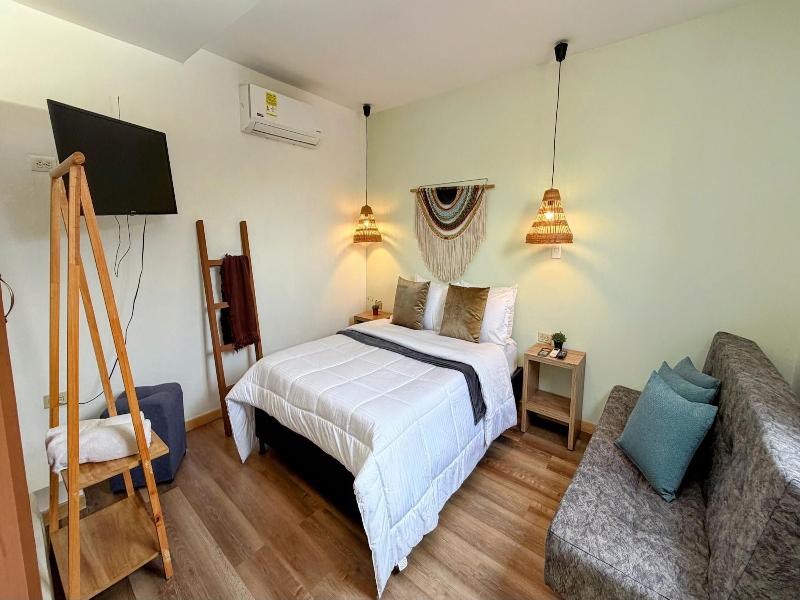 luum guest house image