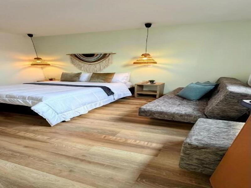 luum guest house image