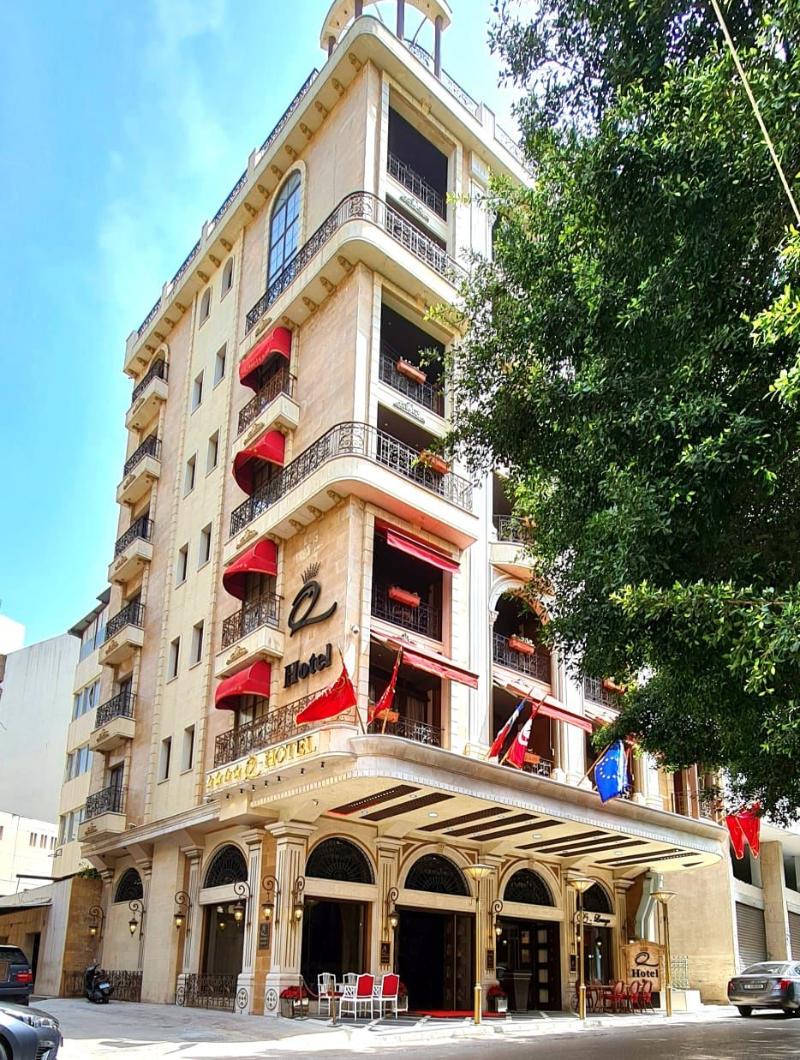 Q hotel — main photo