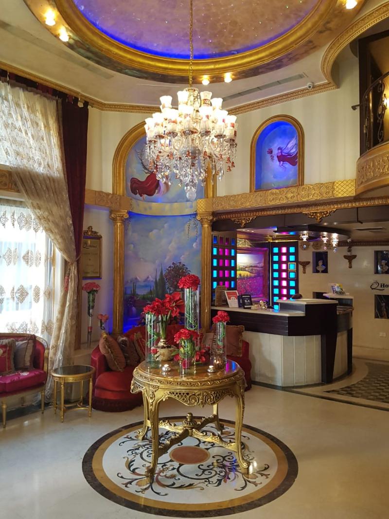 Q hotel — photo 3