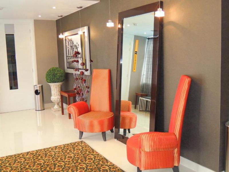 Hotel Limaq image