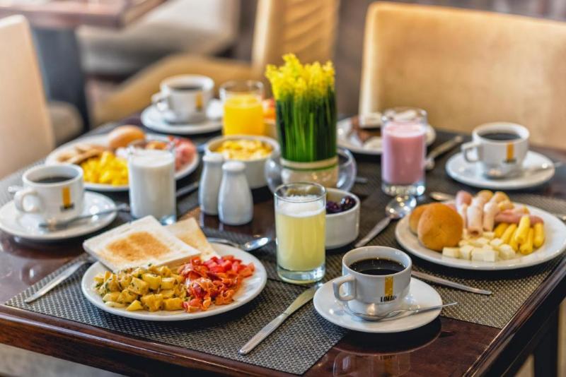 Hotel Limaq image