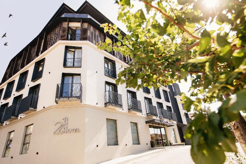 Hotel 21 image