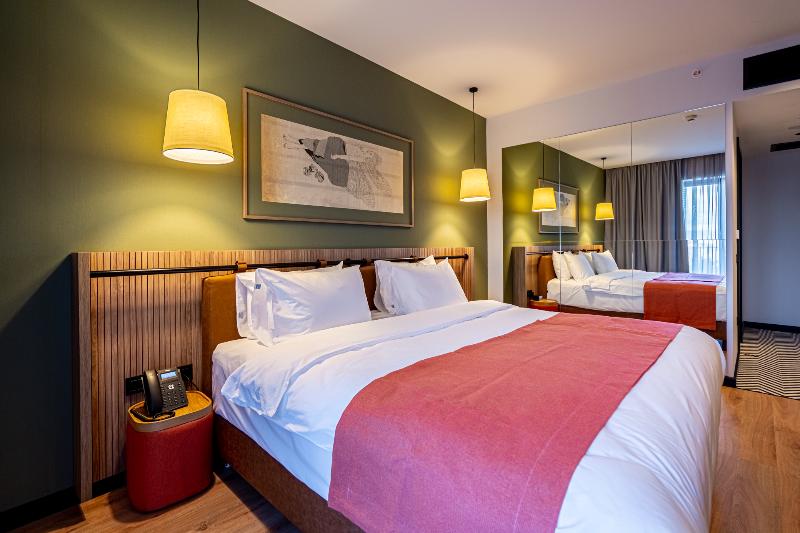 Hotel 21 image