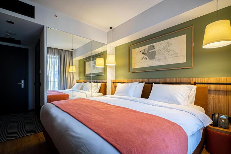 Hotel 21 image
