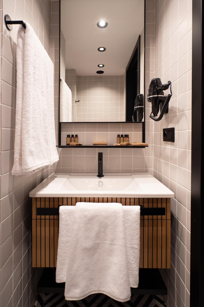 Hotel 21 image