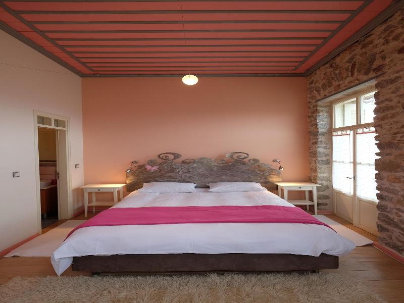 Kiriaki Guesthouse & Suites image