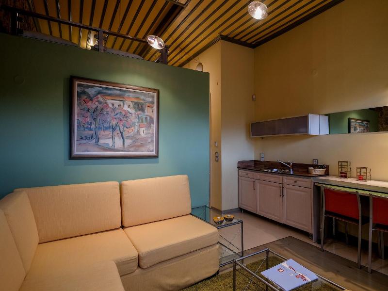 Kiriaki Guesthouse & Suites image