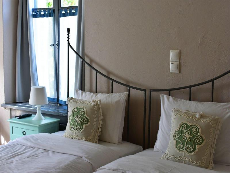 Kiriaki Guesthouse & Suites image