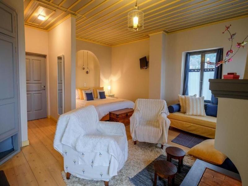 Kiriaki Guesthouse & Suites image