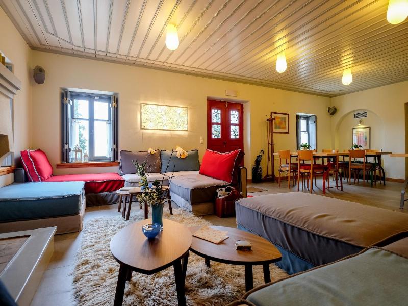 Kiriaki Guesthouse & Suites image