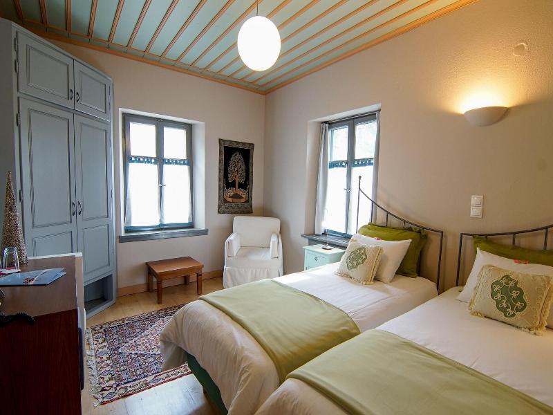 Kiriaki Guesthouse & Suites image