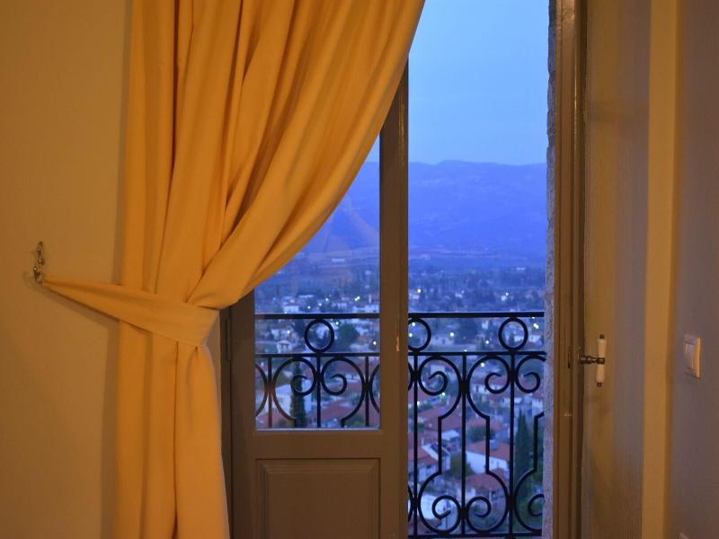 Kiriaki Guesthouse & Suites image