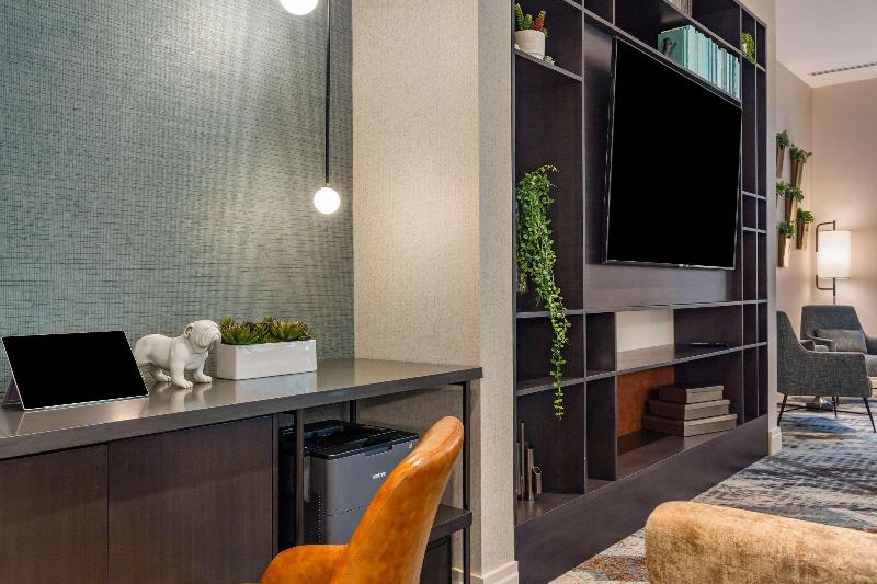 Cambria Hotel New Haven University Area image