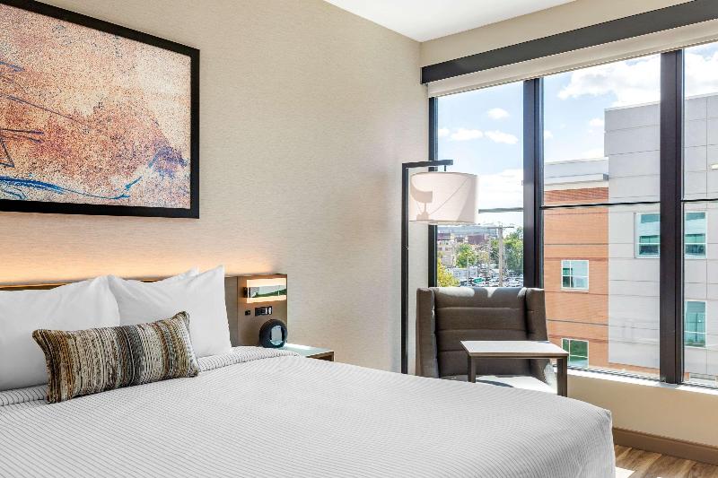 Cambria Hotel New Haven University Area image