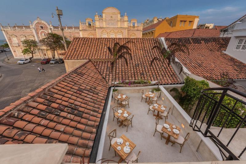 Moet Casa Heredia image
