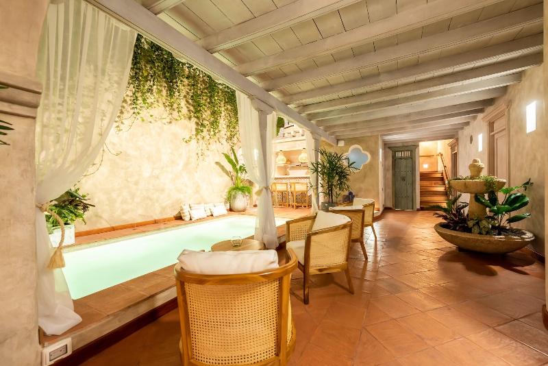 Moet Casa Heredia image