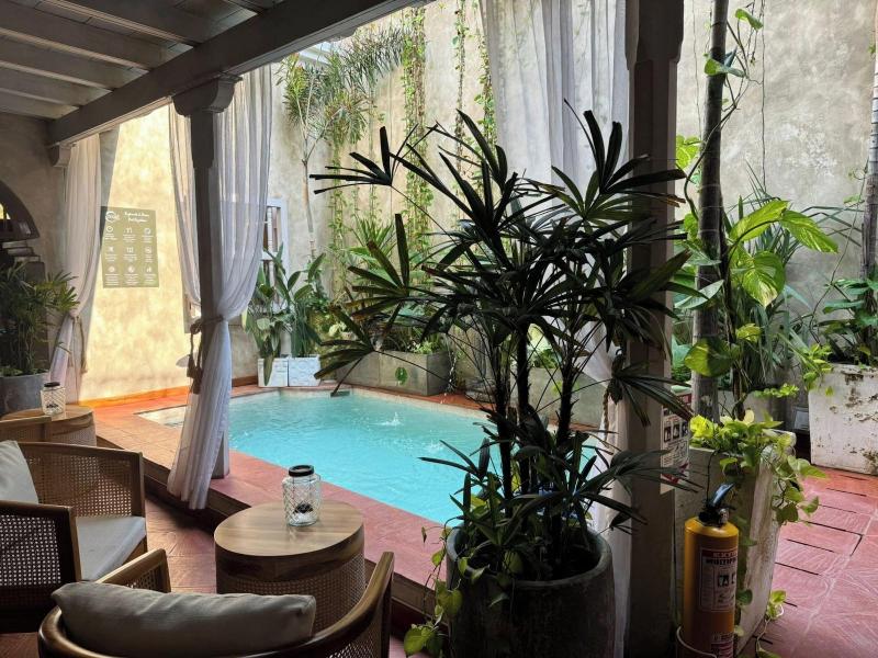 Moet Casa Heredia image