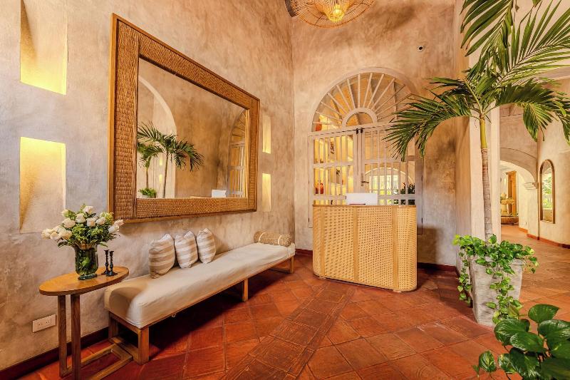 Moet Casa Heredia image