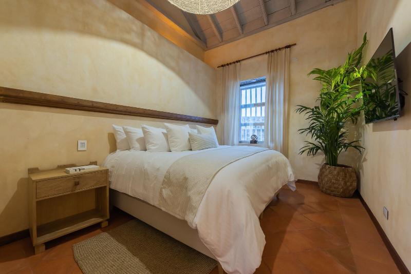 Moet Casa Heredia image