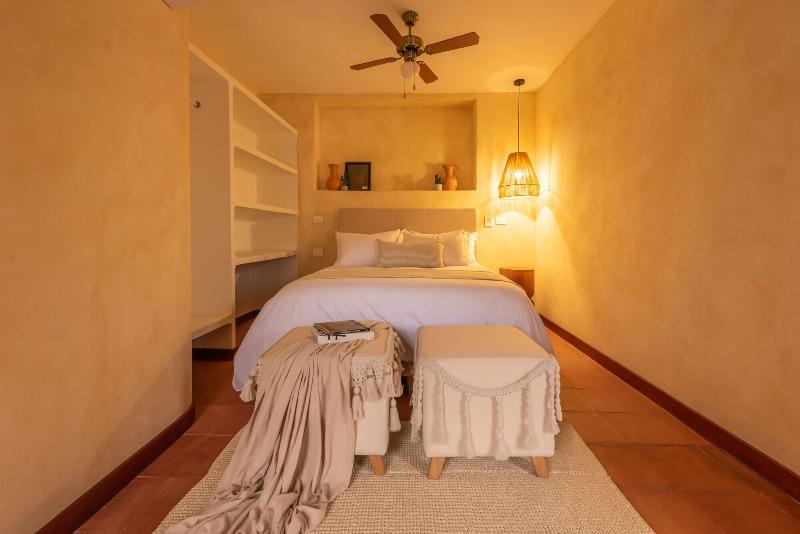 Moet Casa Heredia image